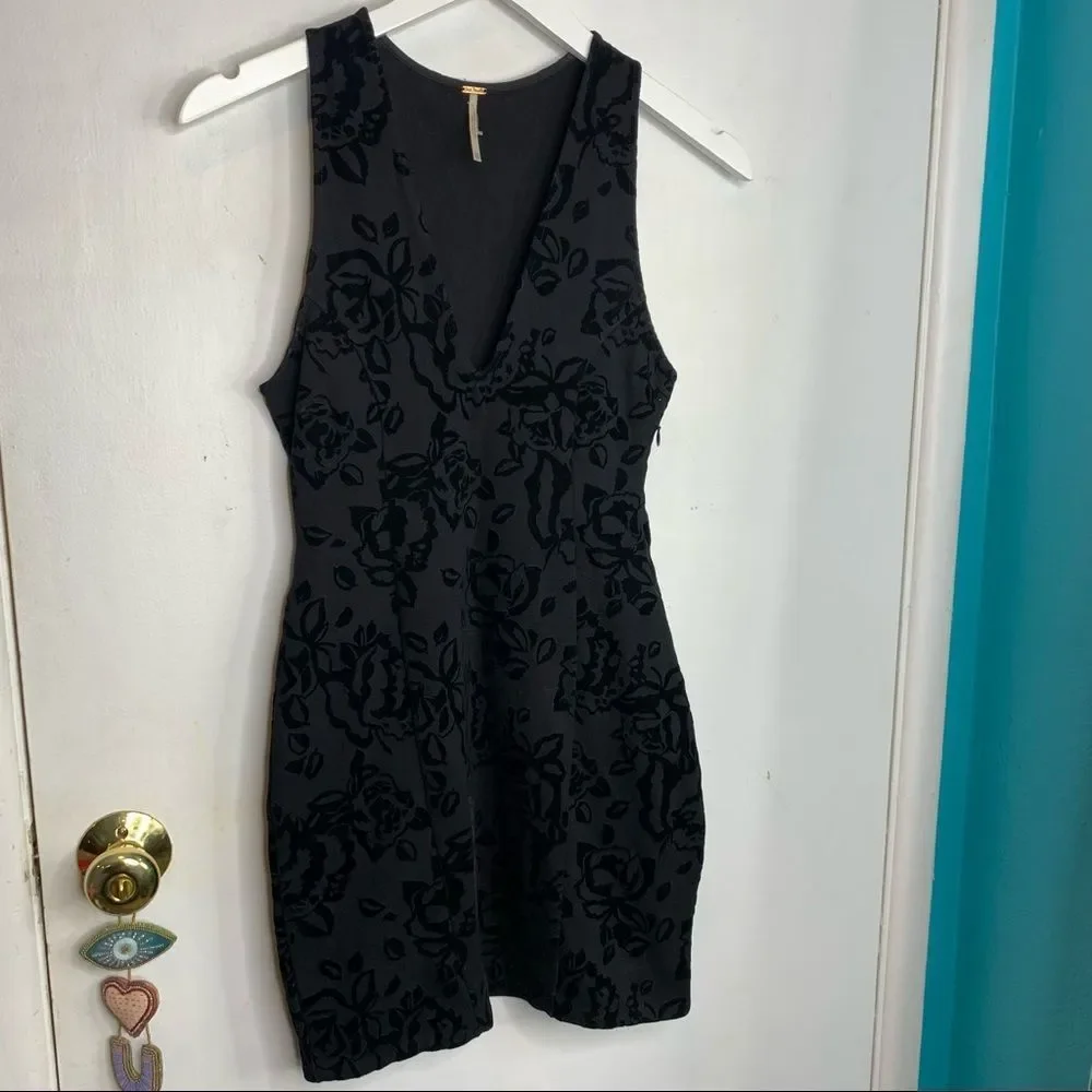 Free people brocade textured bodycon low V neck